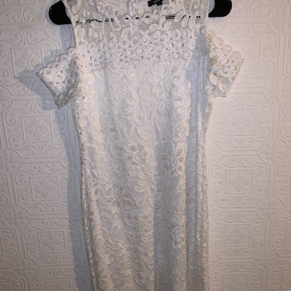 White lace